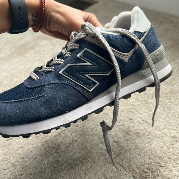 New Balance 574 Sneakers - size 9.5 color BLUE - Picture 5 of 9